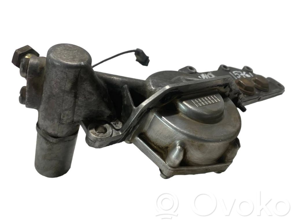 Eļļas pievades caurulīte (karterī)