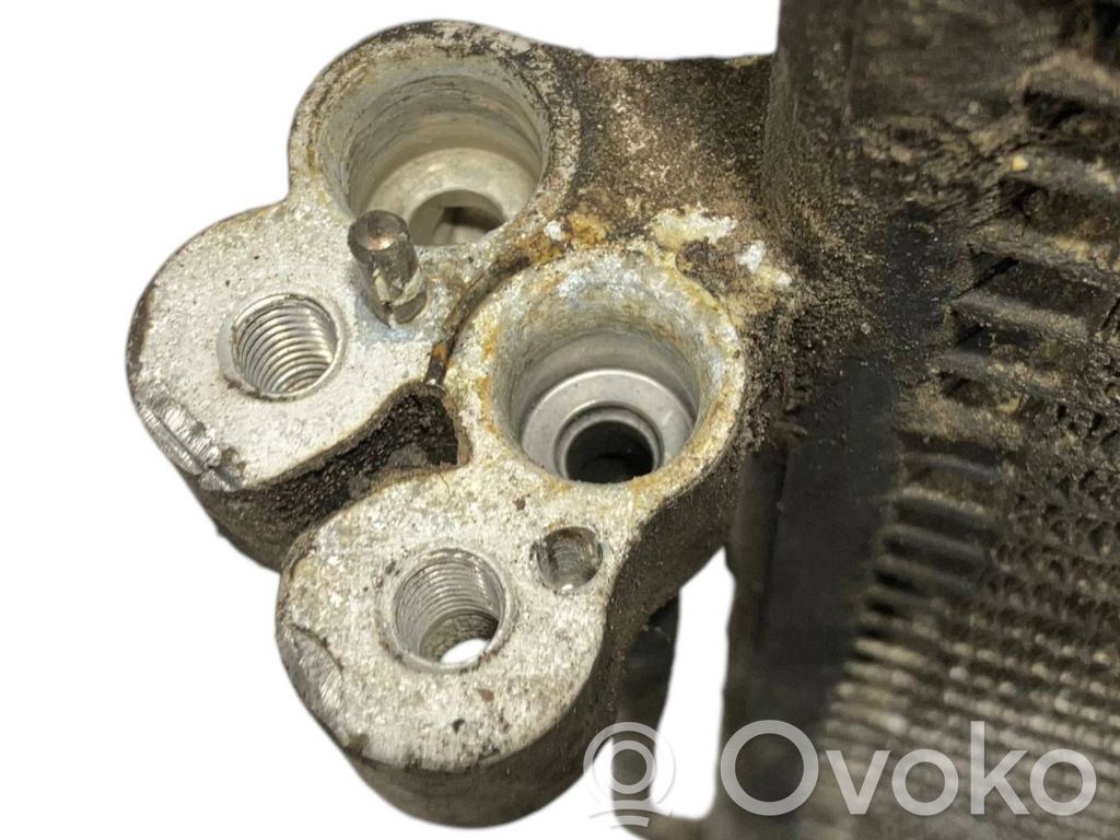 Gaisa kondicioniera dzeses radiators