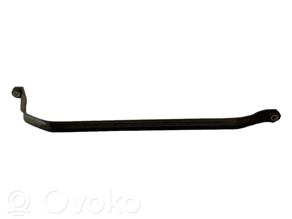 Fuel tank holder(s)