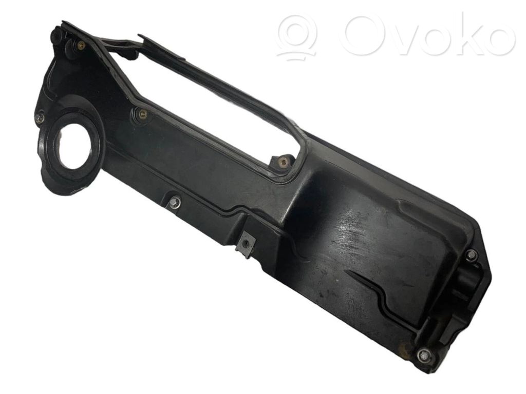 Крышка двигателя (декоративная отделка)