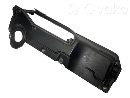 Крышка двигателя (декоративная отделка)