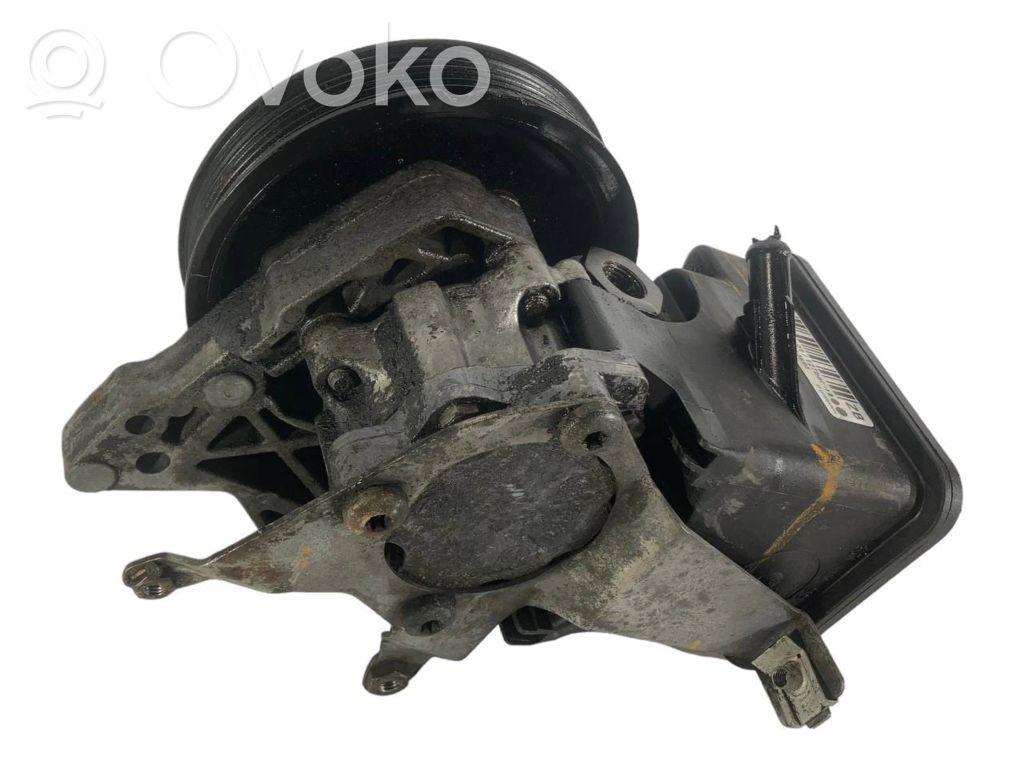 Насос гидроусилителя руля