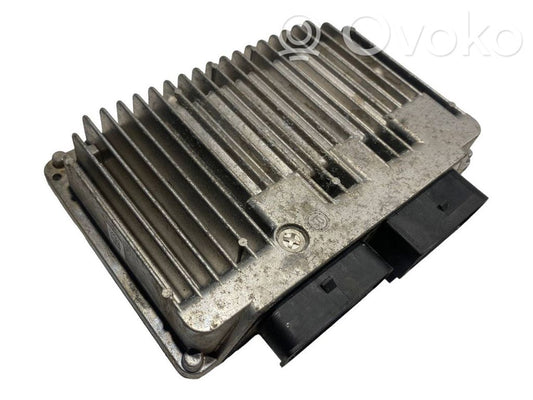 Dzinēja vadības bloks