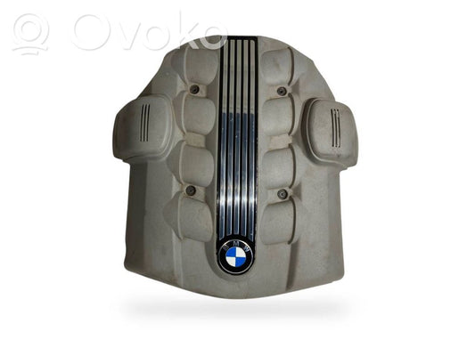 Крышка двигателя (декоративная отделка)