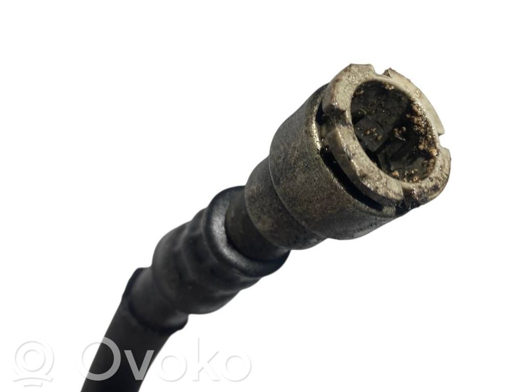 Stūres pastiprinātāja šļūtene (-es) / caurulīte (-es)