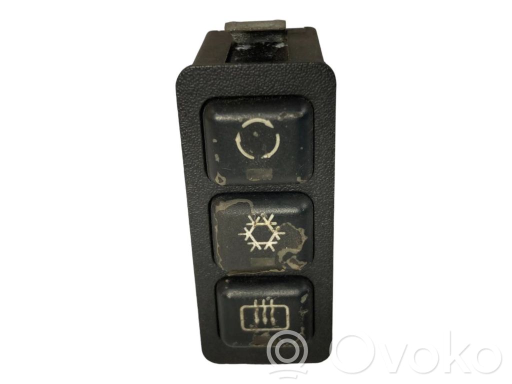 Window electric heating switch