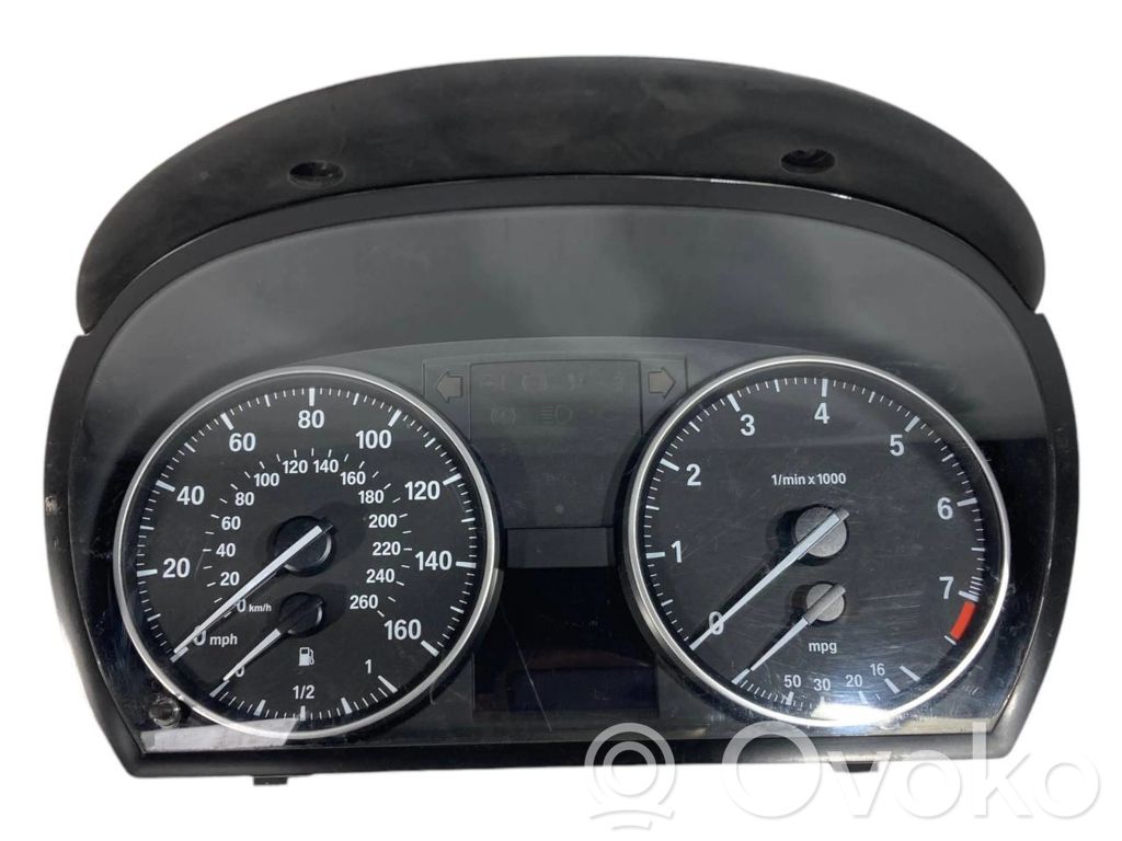 Spidometrs (instrumentu panelī)