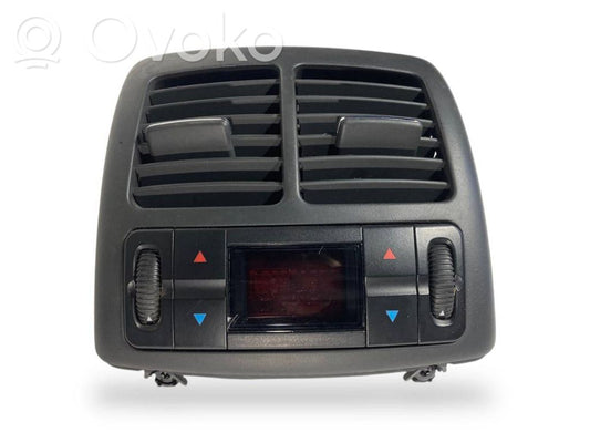 Aizmugurējā gaisa - ventilācijas reste