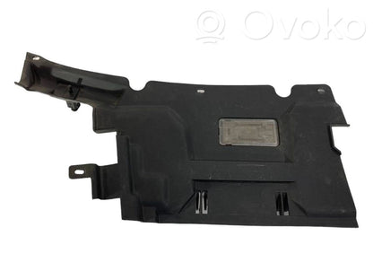 Paneļa dekoratīvās apdares vairogs (apakšējais)