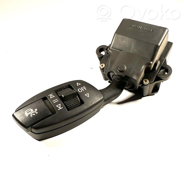 Kruīza kontroles (autopilota) sviria