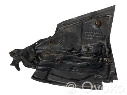 Engine cover (decorative trim)