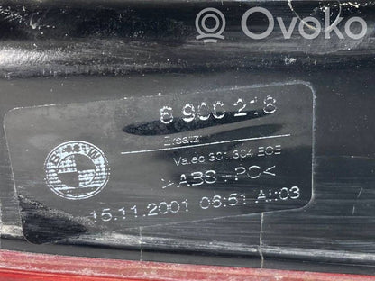 Aizmugurējais lukturis pārsegā