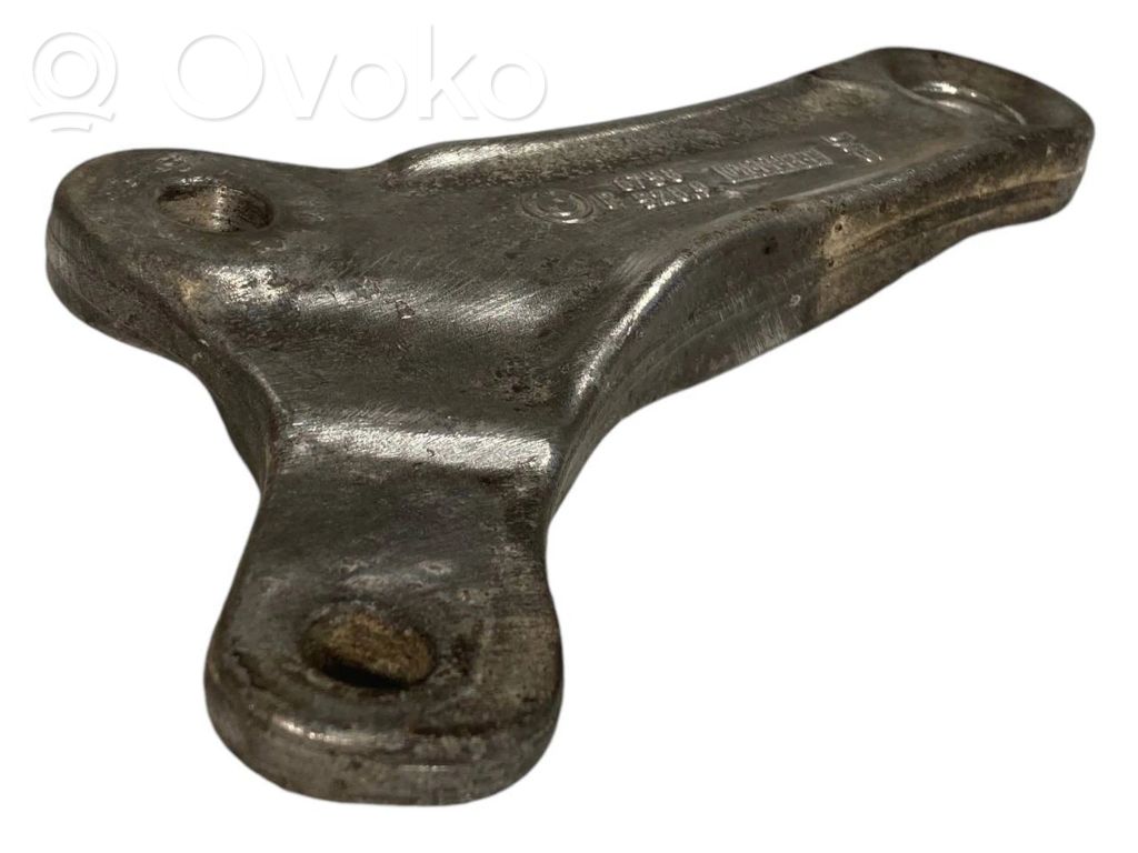 Stabilizer mount (front)