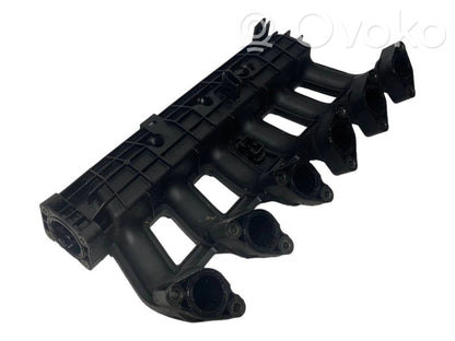 Впускной коллектор