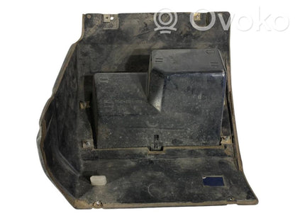 Front luggage compartment