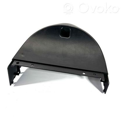 Stūres ass dekoratīvā apdare