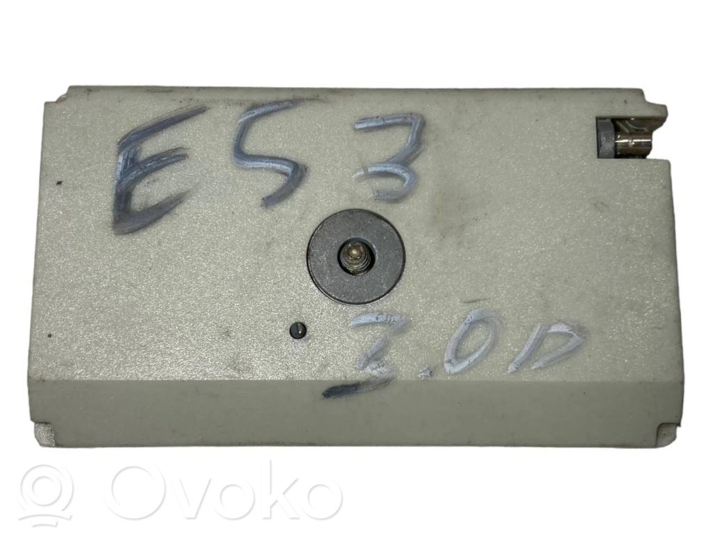 Antenna amplifier