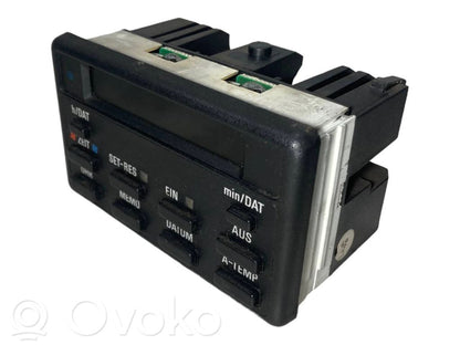 Screen / display / small screen