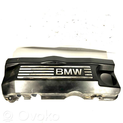 Крышка двигателя (декоративная отделка)