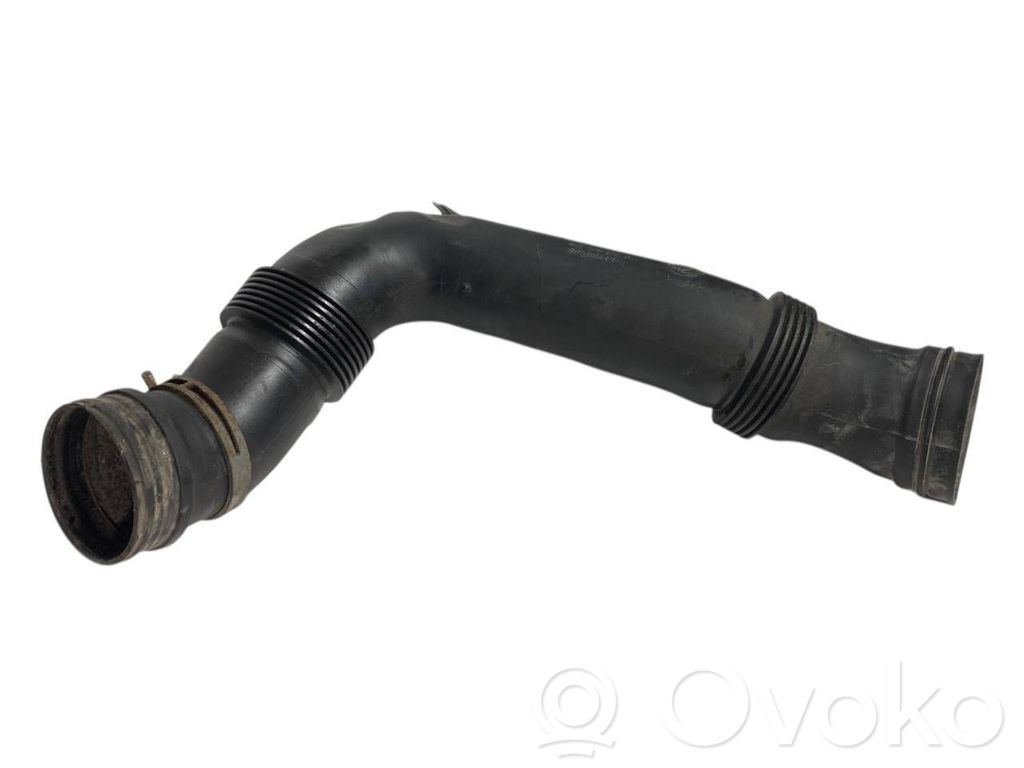 Šļūtene (-es) / caurule (-es)