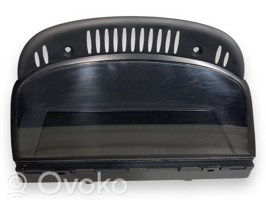 Ekrāns / displejs / mazais ekrāns