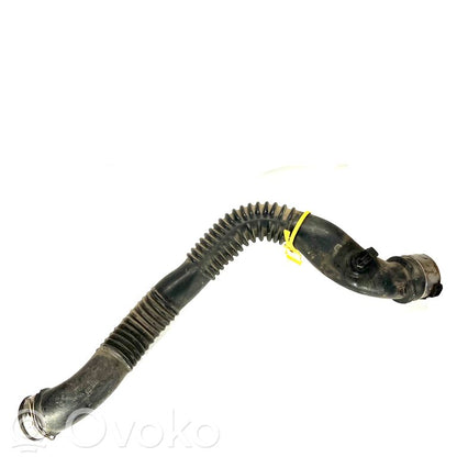 Шланг(и)/труба(ы) интеркулера