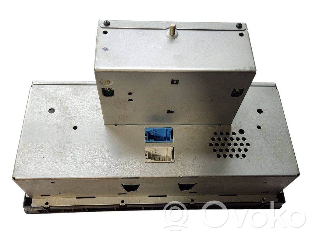 Радио / CD/DVD-плеер / навигация