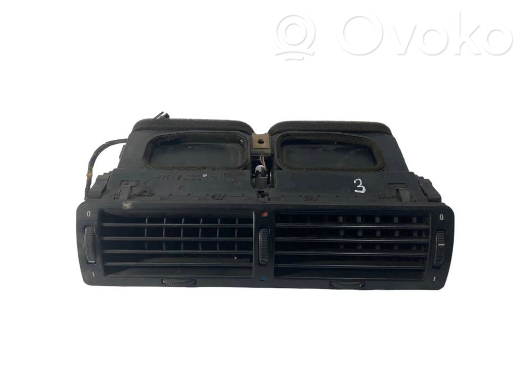 Centrālais gaisa ventilācijas režģis