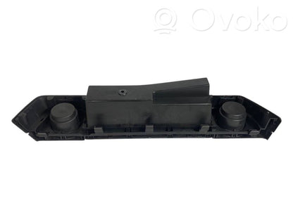 Mantu nodalījums stumbrs