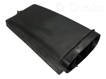 Salona gaisa mezgla plastmasas korpuss