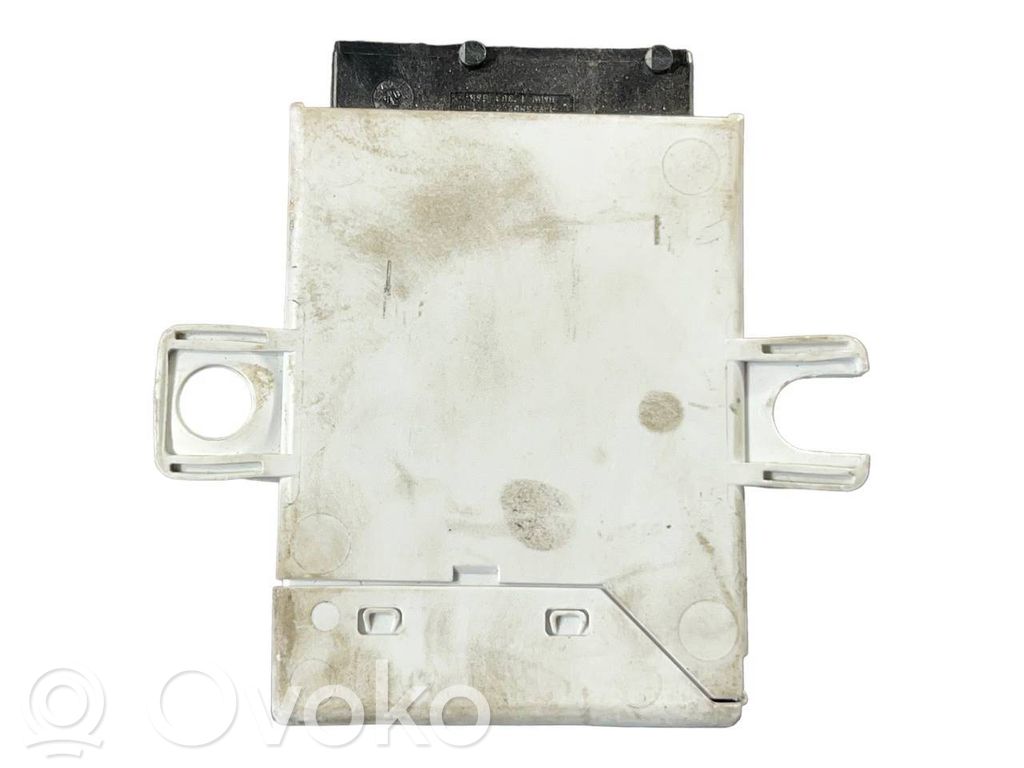Trailer hitch control unit