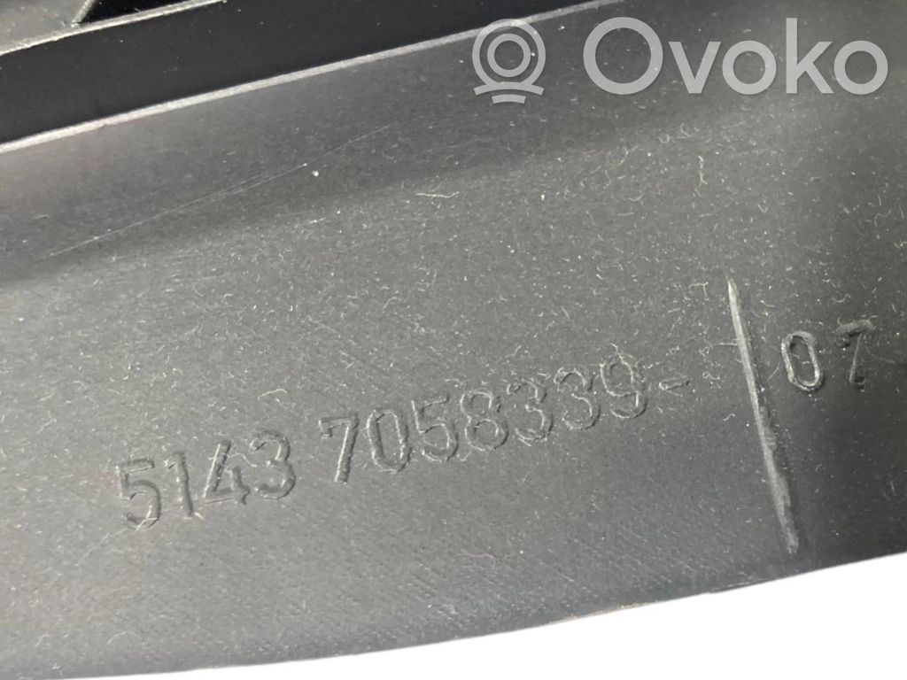 Rokturu komplekts griestiem