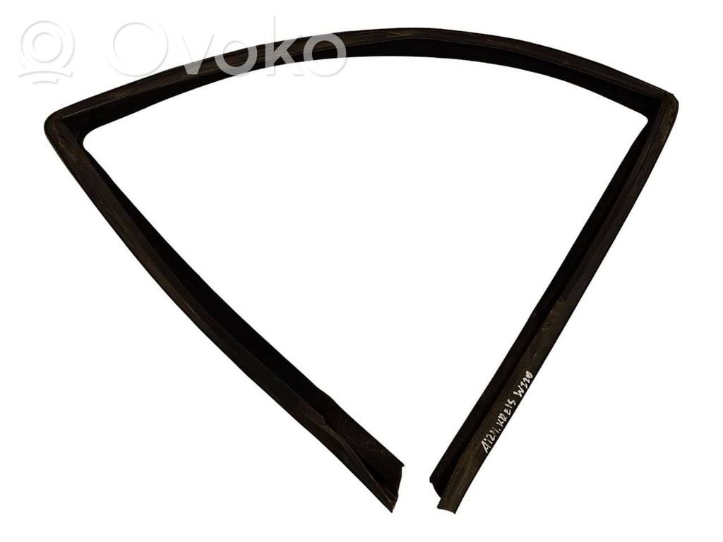 Aizmugurē apdares gumija (virsbūvē)