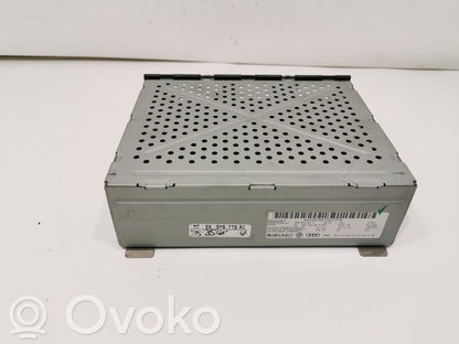 Radio / CD/DVD player / navigation