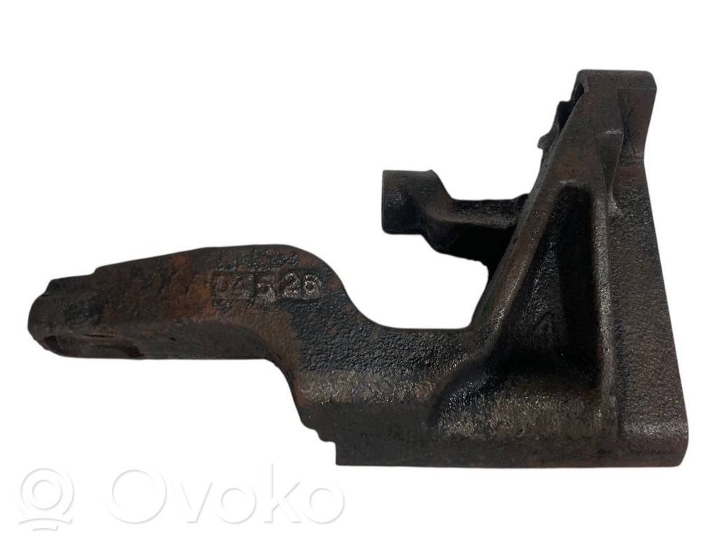 Dzinēja nostiprināšanas stiprinājums-kronšteins