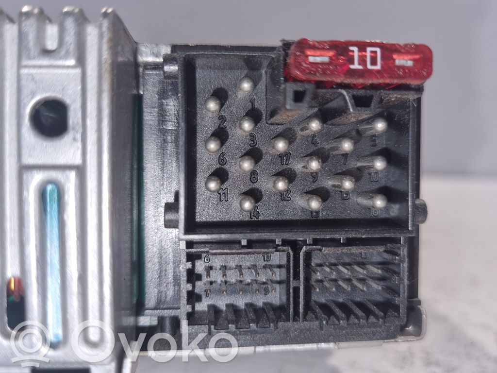 Радио / CD/DVD-плеер / навигация