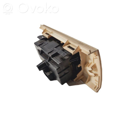 Headlight switch