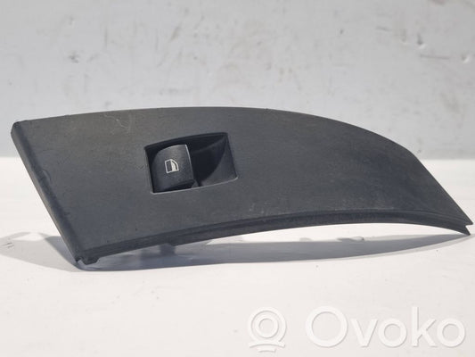 Power window switch
