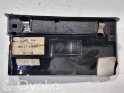 Window lift control switch(es)