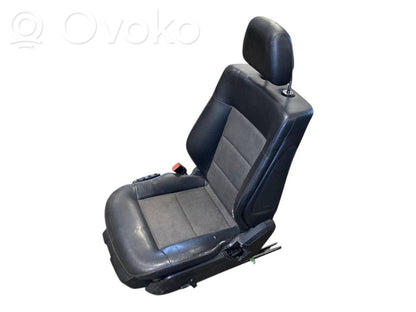 Sēdekļu komplekts