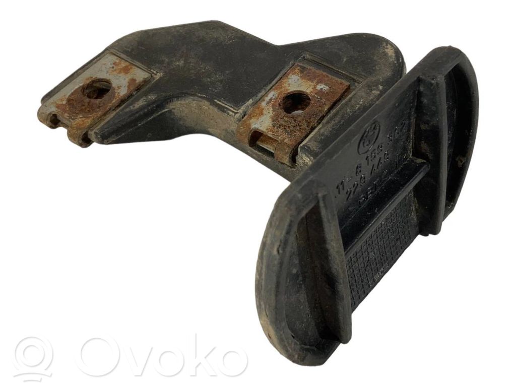 Front bumper holder