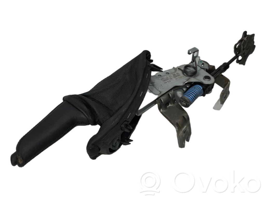 Rokas bremzes mehānisms (salonā)