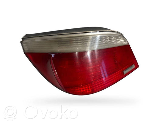 Taillight in the body