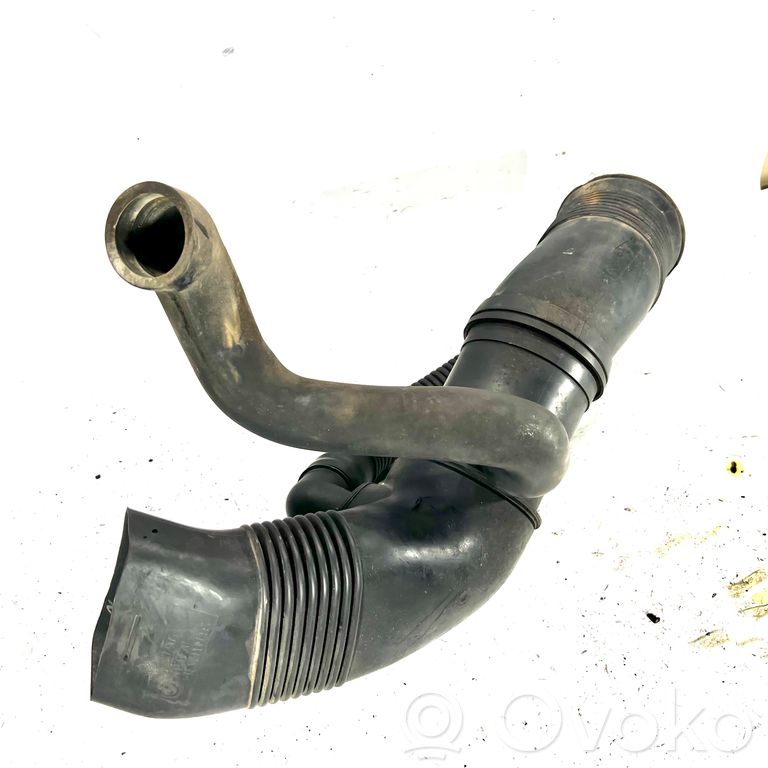 Air intake duct details