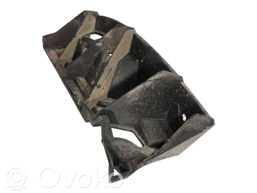 Aizmugurējā bufera montāžas kronšteins