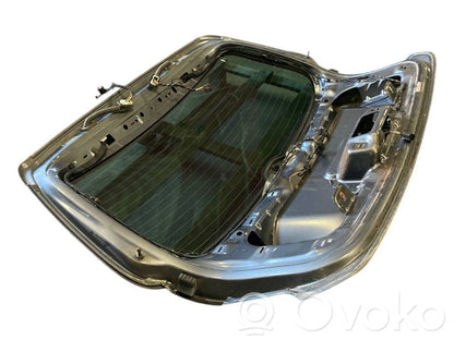 Aizmugurējais pārsegs (bagāžnieks)