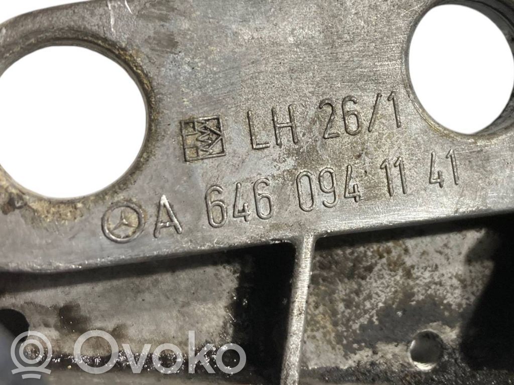 Gaisa filtra kastes turētājs