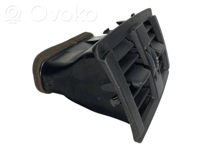 Aizmugurējā gaisa - ventilācijas reste