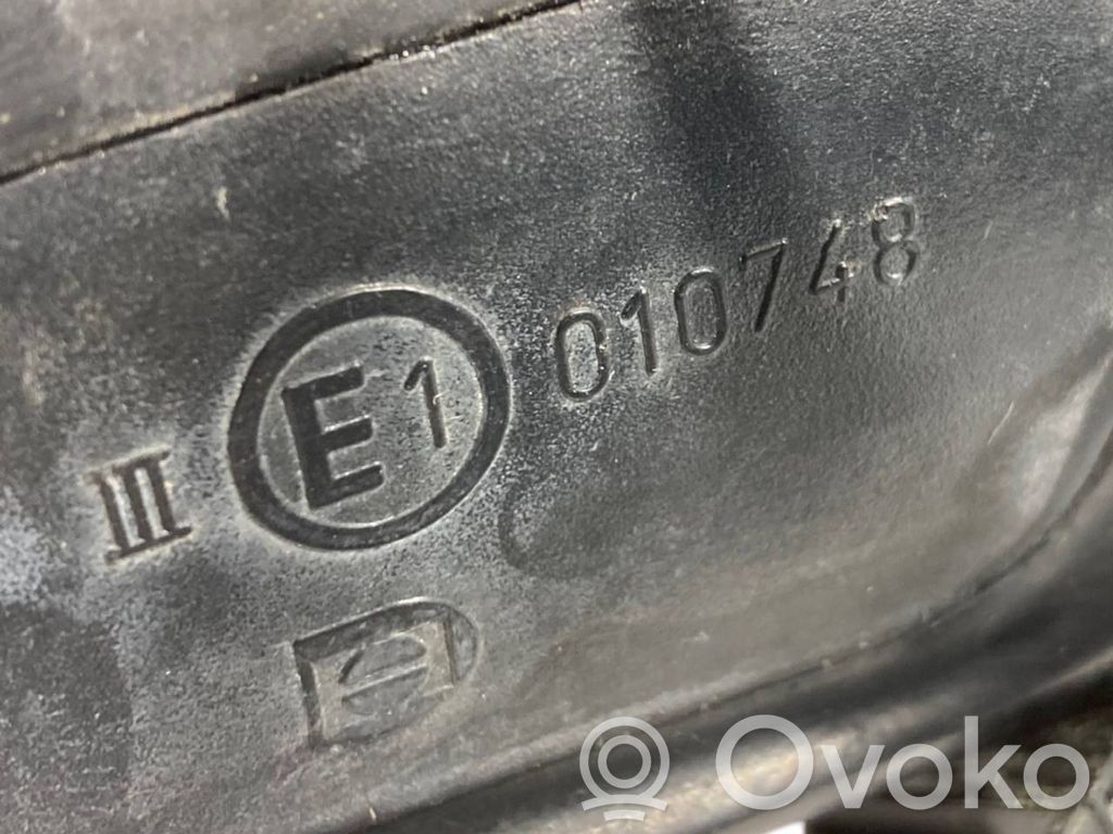 Mirror (electrically controlled)