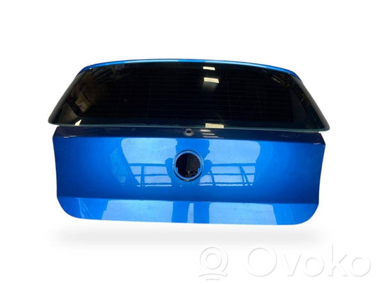 Aizmugurējais pārsegs (bagāžnieks)